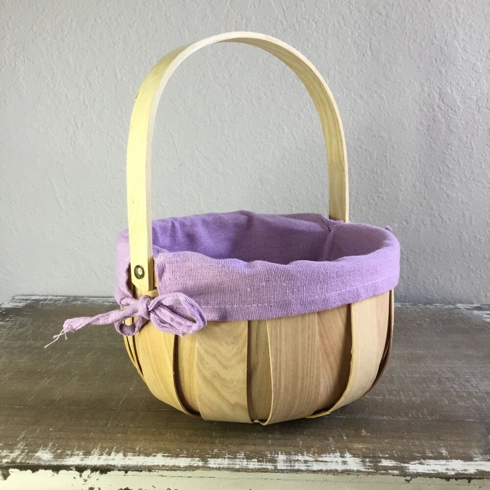 Round basket with movable handle and lilac fabric washable liner farmers market